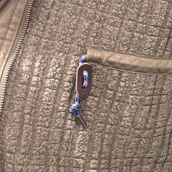 Patagonia W’s Bettet size large Women's Green Coat - Picture 3 of 7